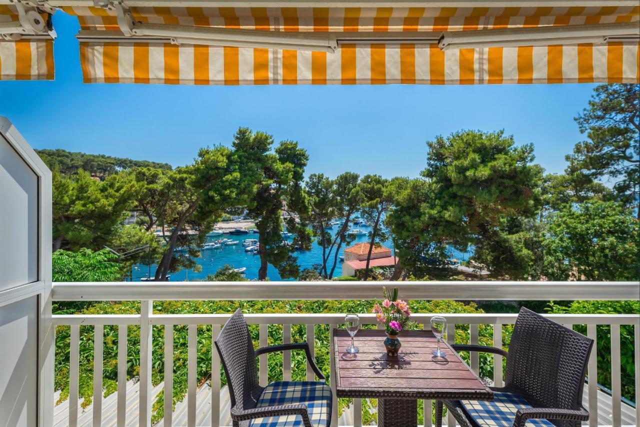 Sunny Days "Sara" - Zf Hvar Hvar Town Esterno foto
