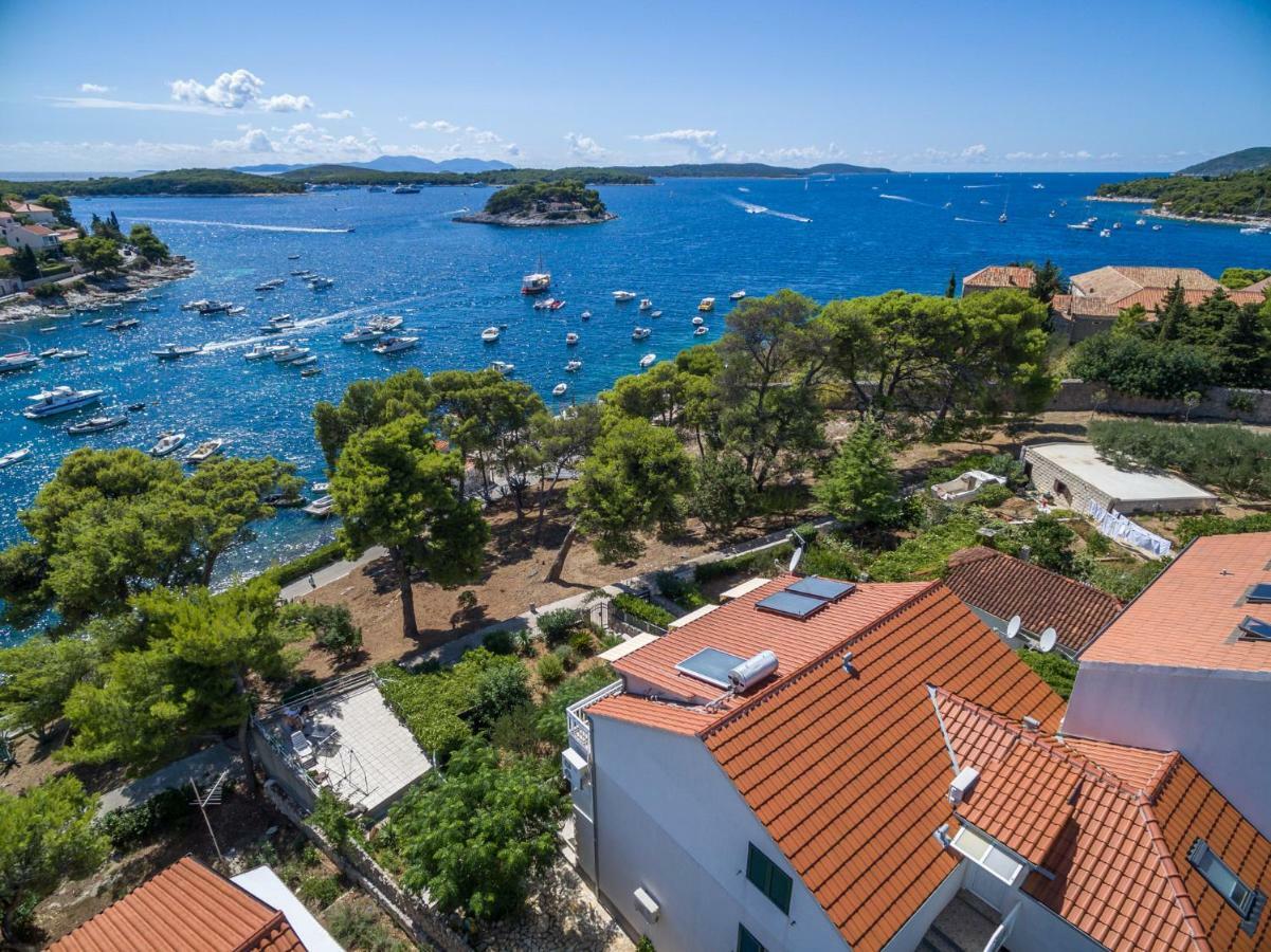 Sunny Days "Sara" - Zf Hvar Hvar Town Esterno foto